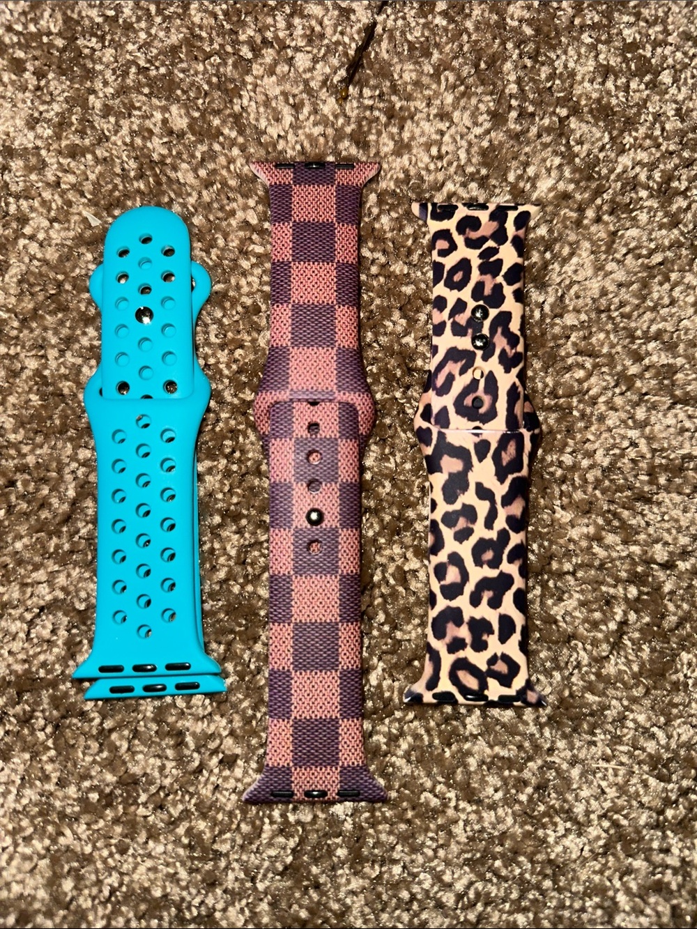 3 Apple Watch bands